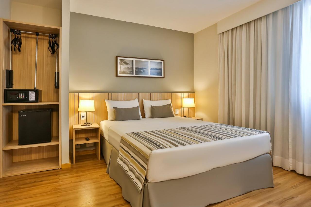 Days Inn By Wyndham Rio De Janeiro Lapa Екстер'єр фото