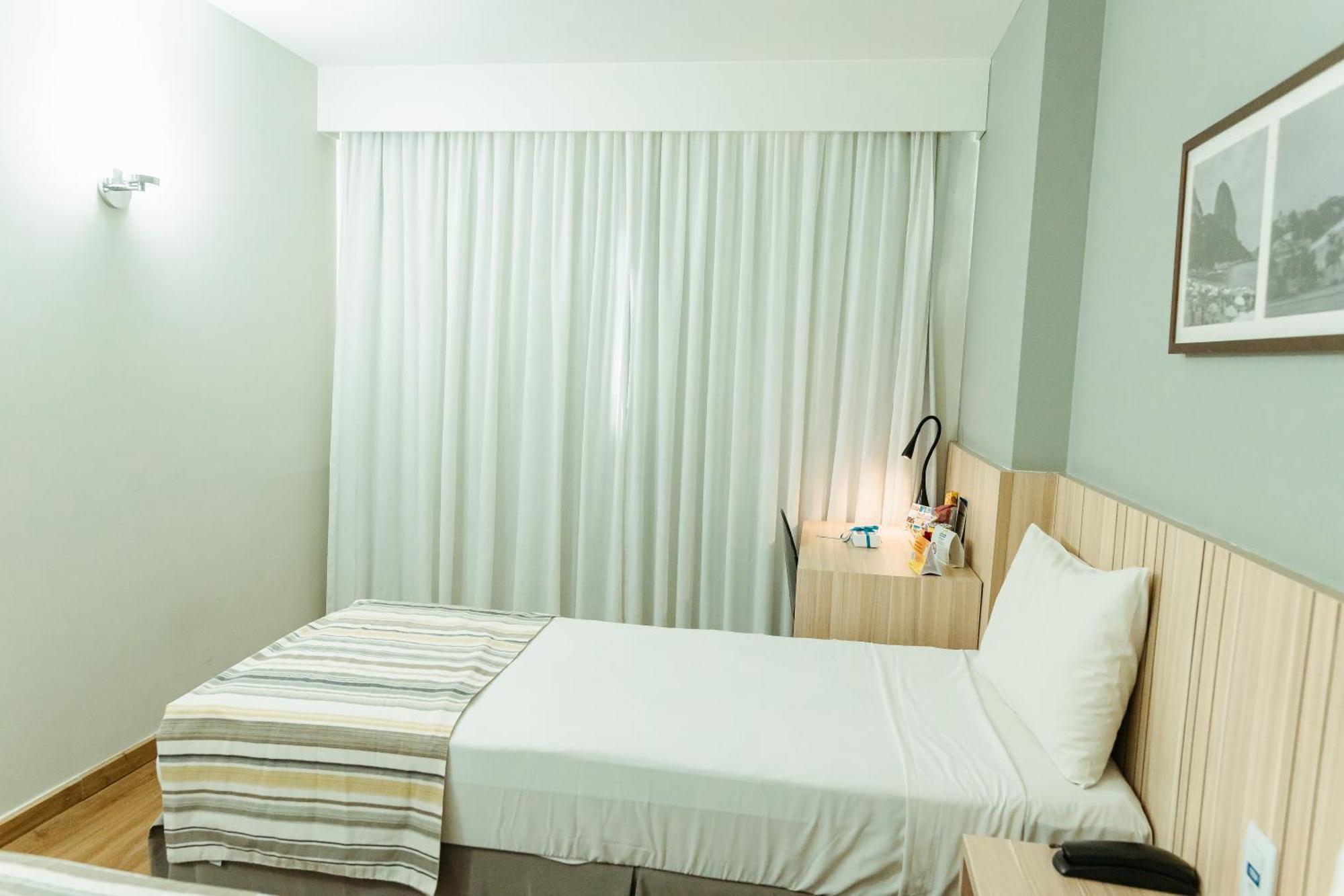 Days Inn By Wyndham Rio De Janeiro Lapa Екстер'єр фото